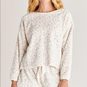 Z supply frosted leopard top